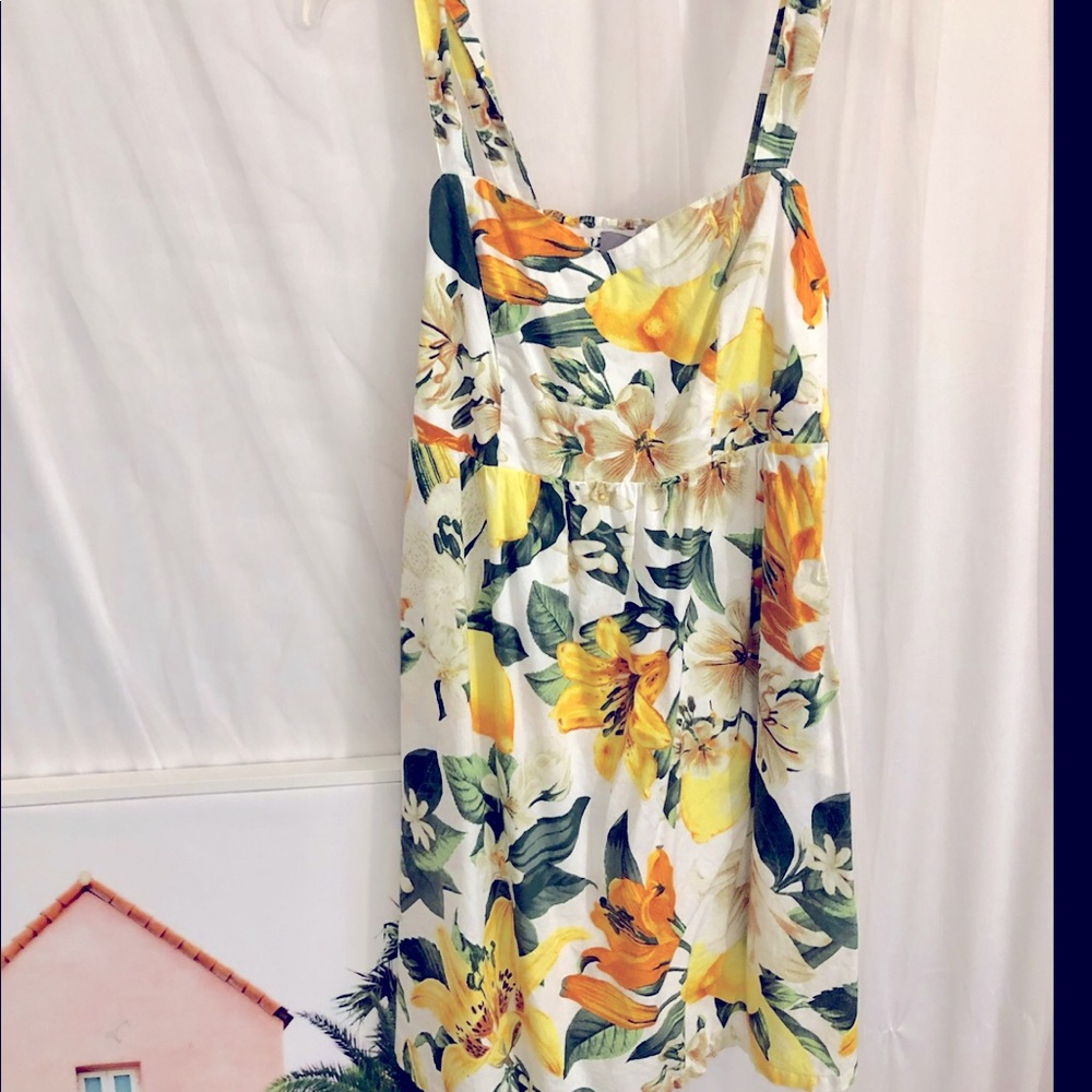 Floral lemon-print linen sundress!